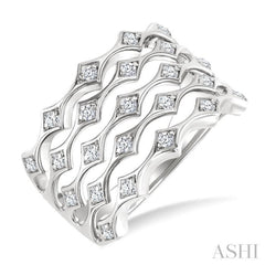 1/3 Ctw 5-Row Kite-Shaped Link Round Cut Diamond Wide Fashion Band in 14K White Gold
