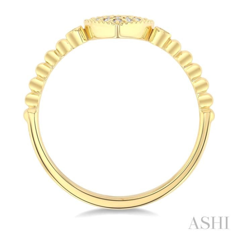 1/8 Ctw Petite Bead Shank Heart Motif Round Cut Diamond Fashion Ring in 10K Yellow Gold