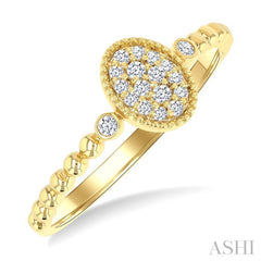 1/8 Ctw Petite Bead Shank Oval Center Round Cut Diamond Fashion Ring in 10K Yellow Gold