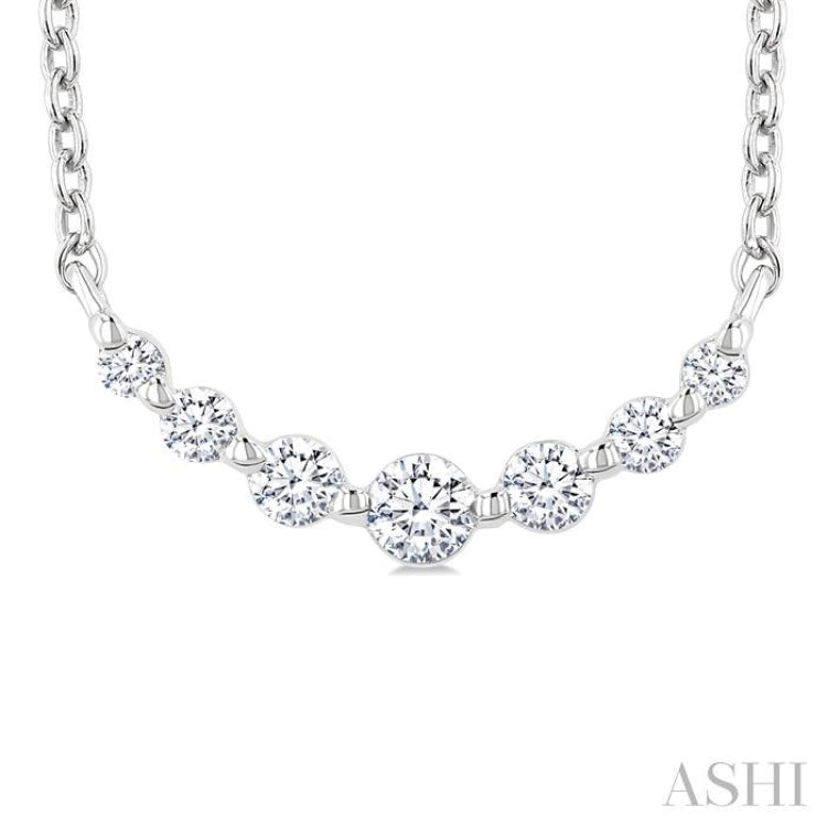 1/8 Ctw Petite Smile Graduated Round Cut Diamond Necklace in Sterling Silver