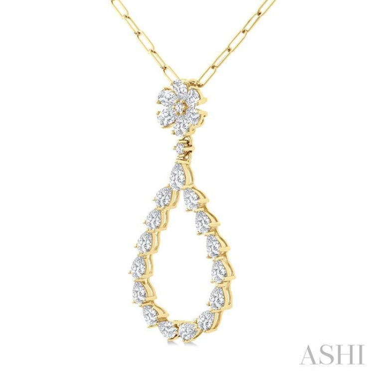 1 7/8 Ctw Floral Open Window Pear and Round Cut Diamond Dangle Fashion Pendant With Chain in 14K Yellow Gold