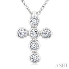 1/6 Ctw Round Cut Diamond 6-Stone Bezel Set Cross Pendant With Chain in 14K White Gold