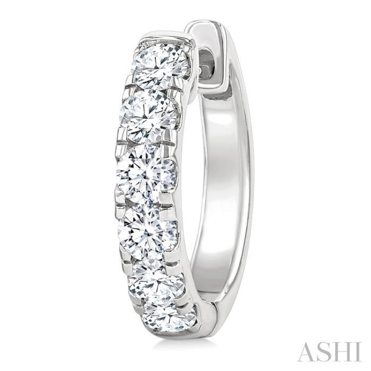1 Ctw Round Cut Diamond Hoop Earrings in 14K White Gold
