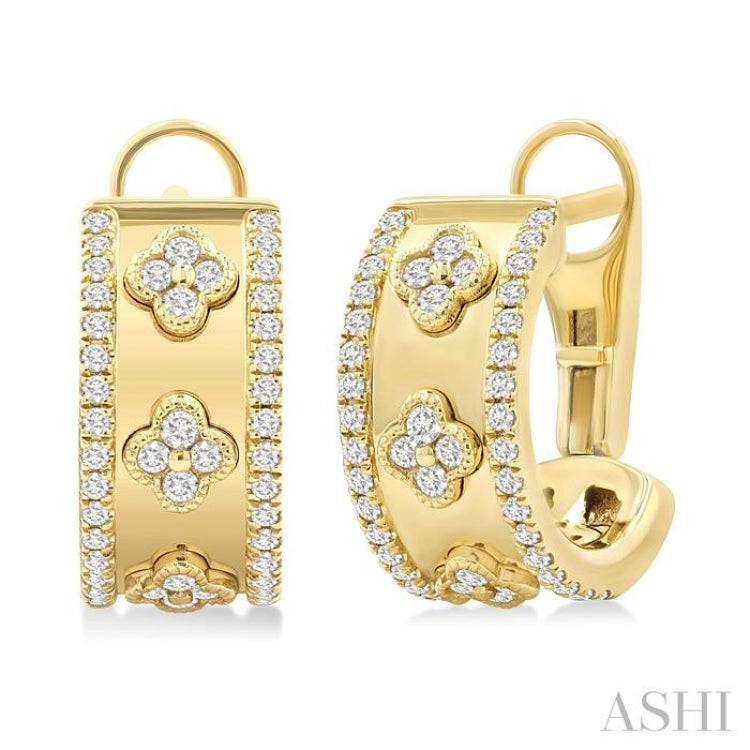 1/2 Ctw Round Cut Diamond Clover Fashion Hoop Earrings in 14K Yellow Gold