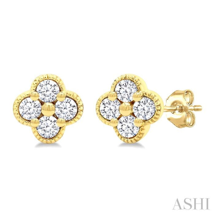 1/5 Ctw Clover Round Cut Diamond Fashion Earrings in 14K Yellow Gold