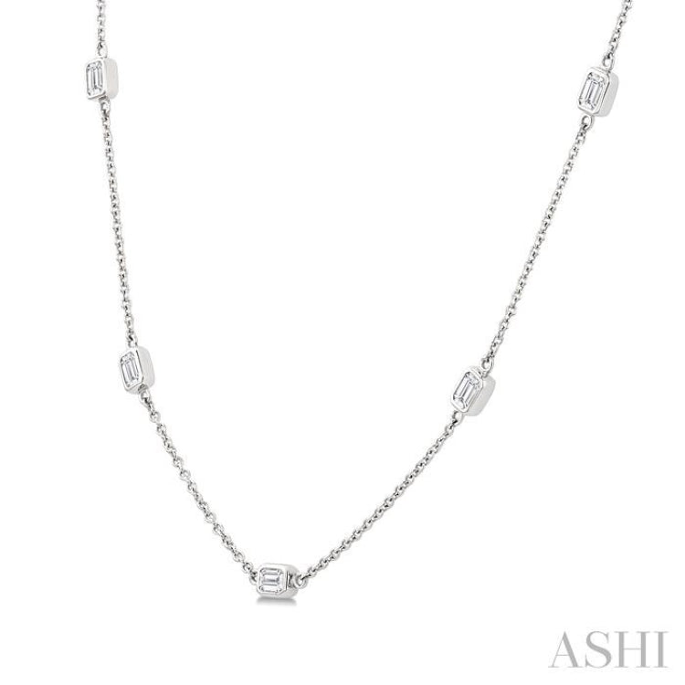 1 1/2 Ctw Emerald Cut Diamond Station Necklace in 14K White Gold