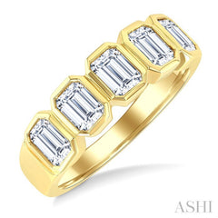 1 1/2 Ctw Bezel Set 5-Stone Emerald Cut Diamond Fashion Band in 14K Yellow Gold
